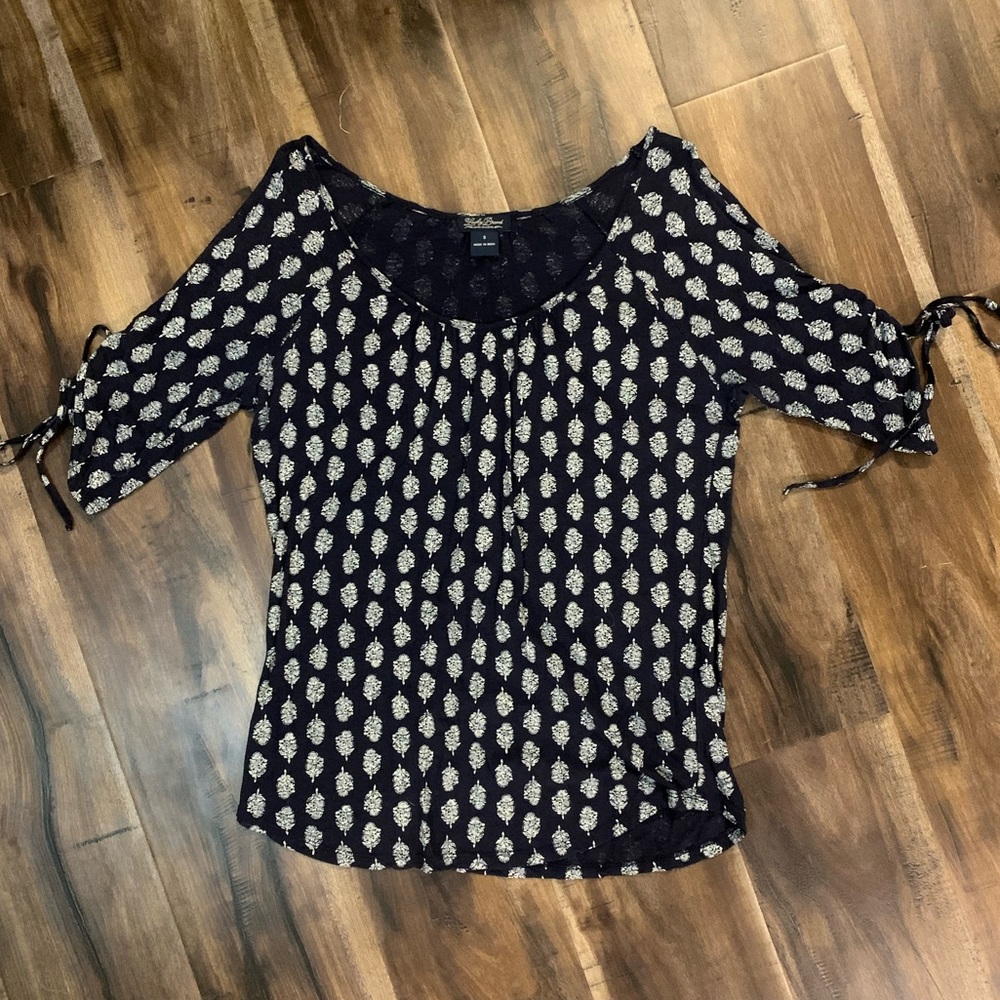 Dark Navy & White Lucky Brand Blouse